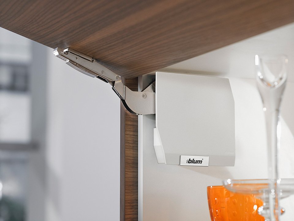 K-BLUM 20K2E00T Aventos HK-S pakėlimo, jėga stiprus, TIP-ON, balta